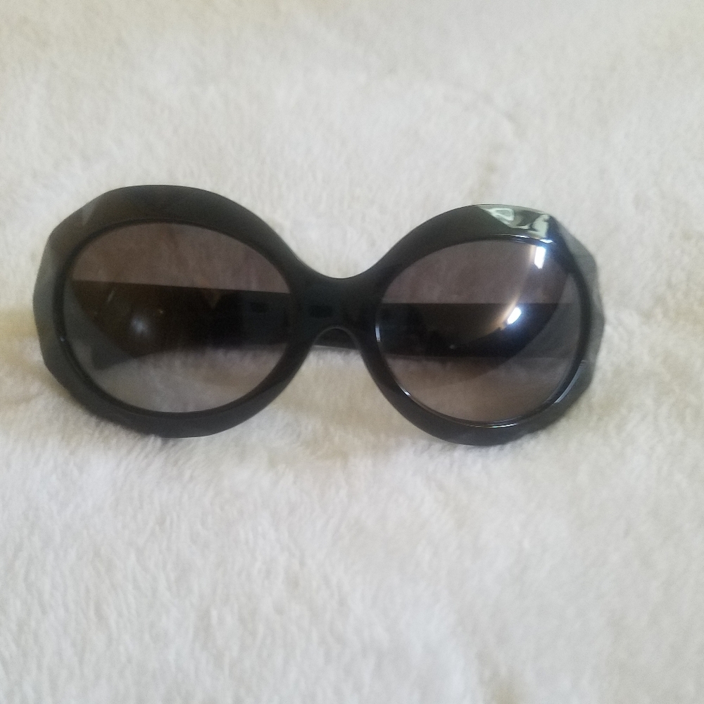 Fendi Authentic Vintage Oval Frame Sunglasses